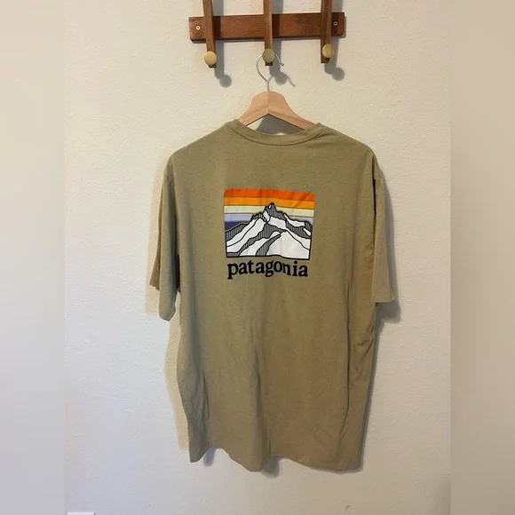 PATAGONIA MEN'S LINE LOGO RIDGE POCKET RESPONSIBILI-TEE XL - Picture 5 of 9